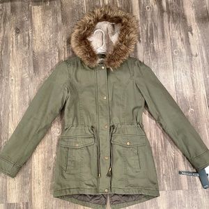 NWT- Women’s Sebby Fully Lined Twill Military Parka - Size XS - Never Worn!
